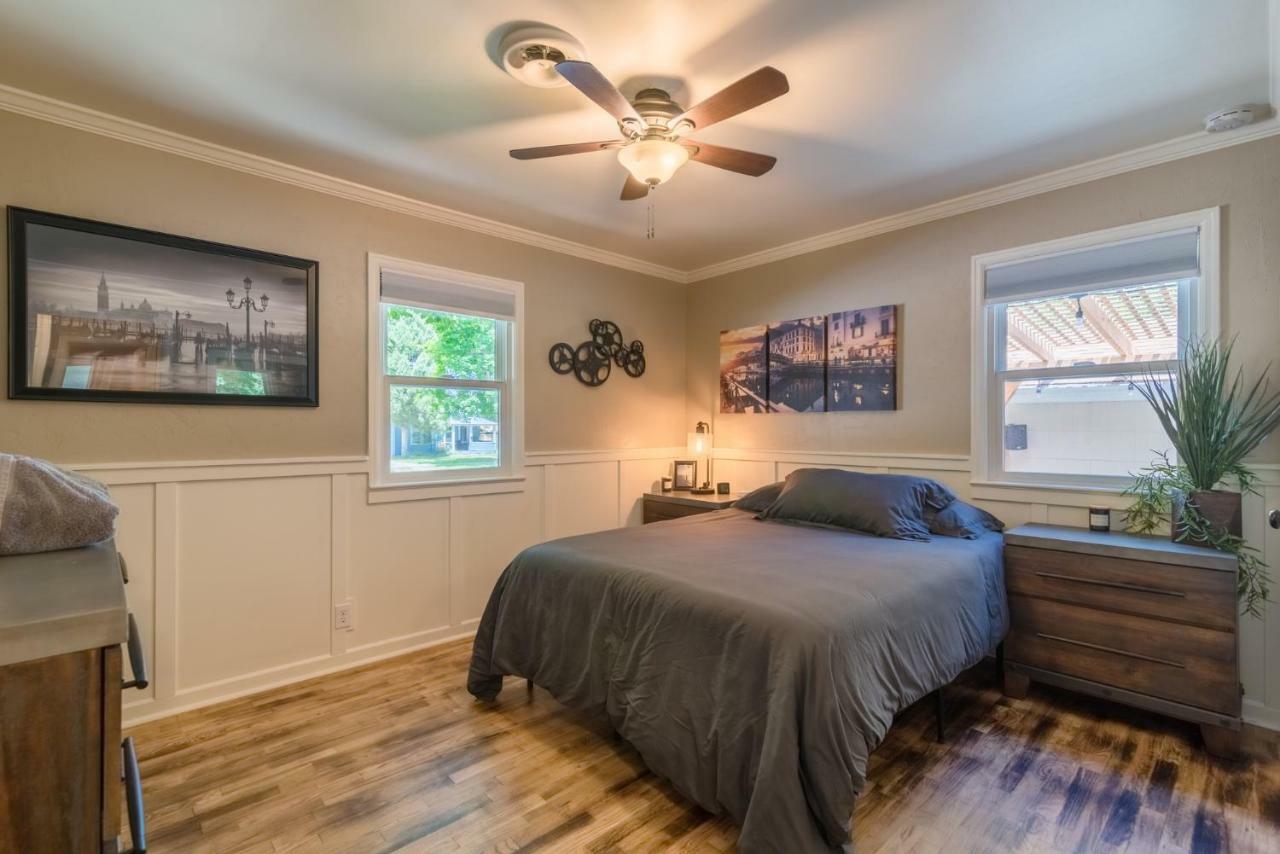 Italian Style In Old Town With Private Hot Tub Villa Fort Collins Exteriör bild