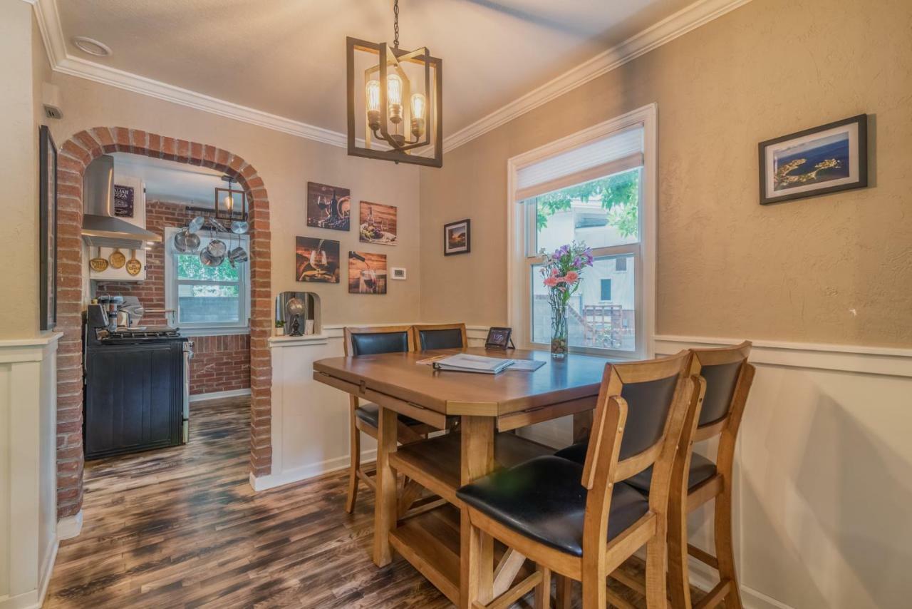 Italian Style In Old Town With Private Hot Tub Villa Fort Collins Exteriör bild